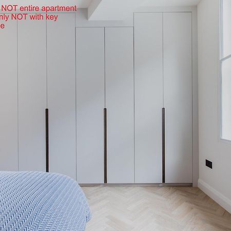 Modern Apartment & Rooms At Charing Cross Londra Dış mekan fotoğraf