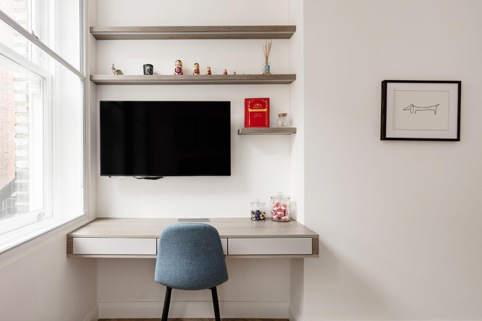 Modern Apartment & Rooms At Charing Cross Londra Dış mekan fotoğraf